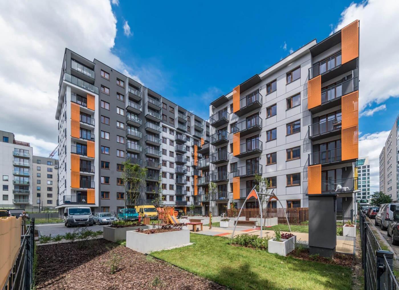 Modern Apartment Near To The Chopin'S Airport Cybernetyki 2A Varsovia Exterior foto
